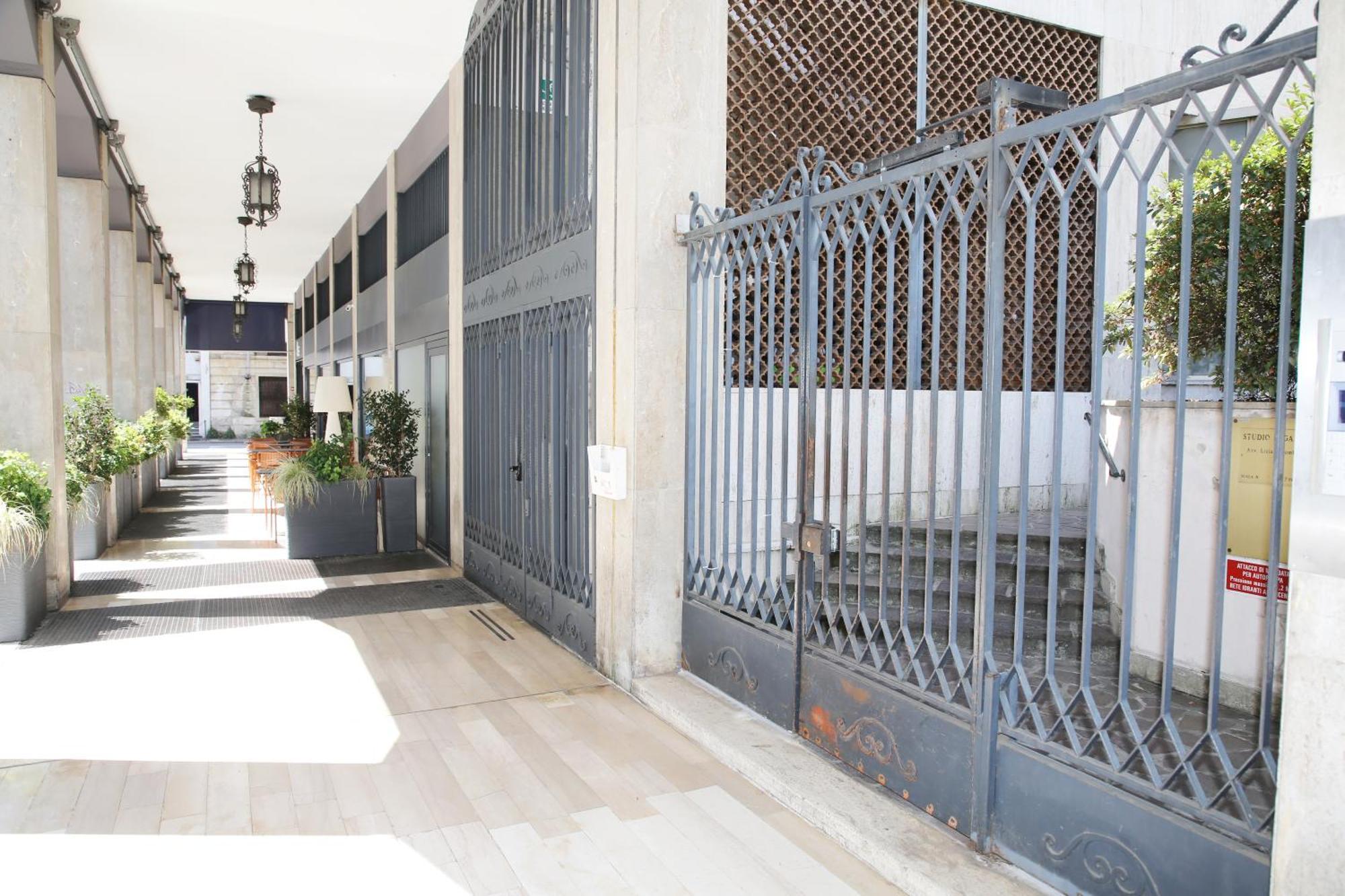 Casa Madart City Centre Mxp Trainstation Gallarate Exterior photo